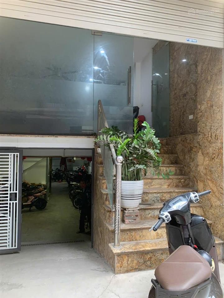 Chính chủ cho thuê mặt bằng tầng 1 làm văn phòng diện tích 30m ô tô tránh đỗ 6,2 triệu thương lượng