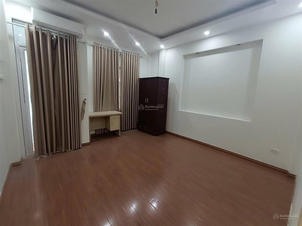 Chính chủ cần bán nhà trường chinh ngã tư sở 55m, 5 tầng, giá 11 tỷ