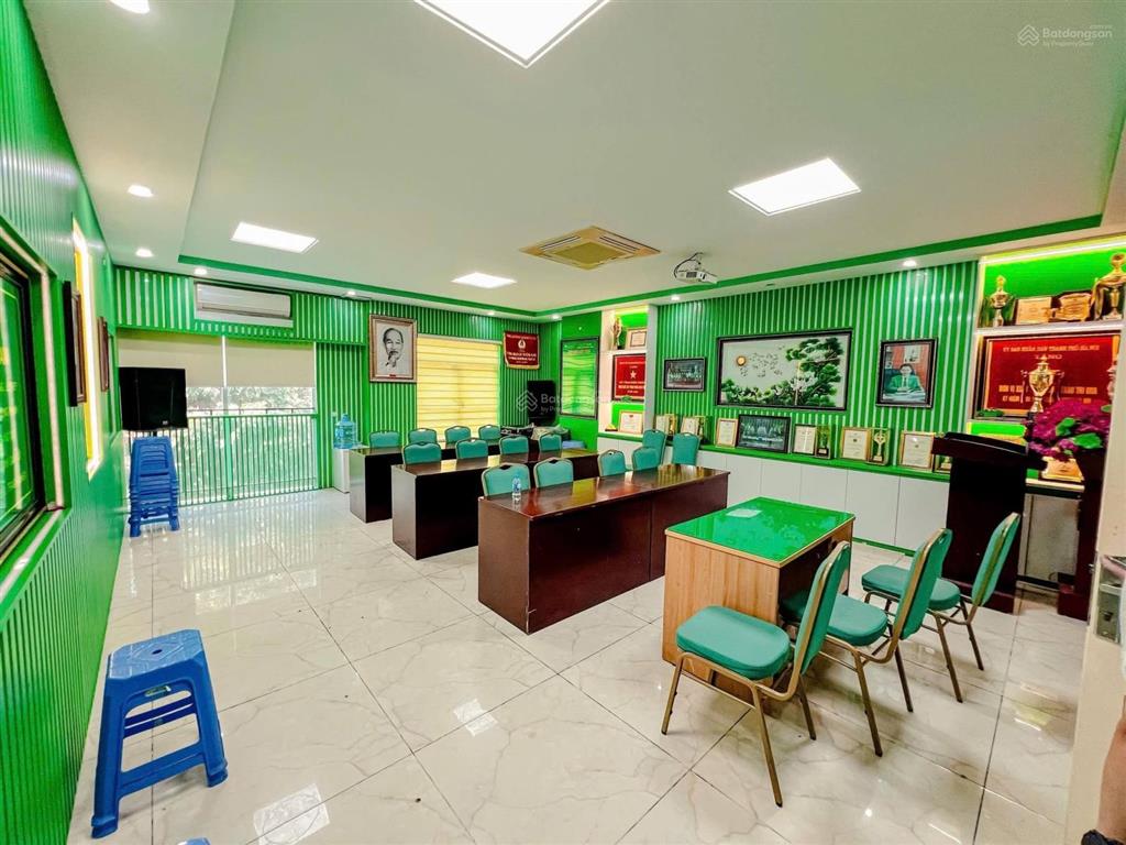 Bán nhà lô góc phố hạ đình, 109m²x 5 tầng x mặt tiền 8m, gần khu cao xà lá, 25.9 tỷ 0982 685 ***