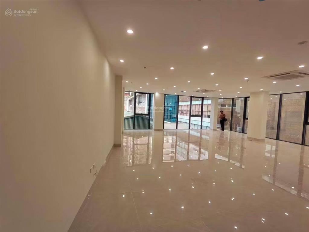 Bán nhà tòa văn phòng lô góc lê văn lương cầu giấy 120m², 9 tầng, thông sàn dòng tiền ổn định 68 tỷ
