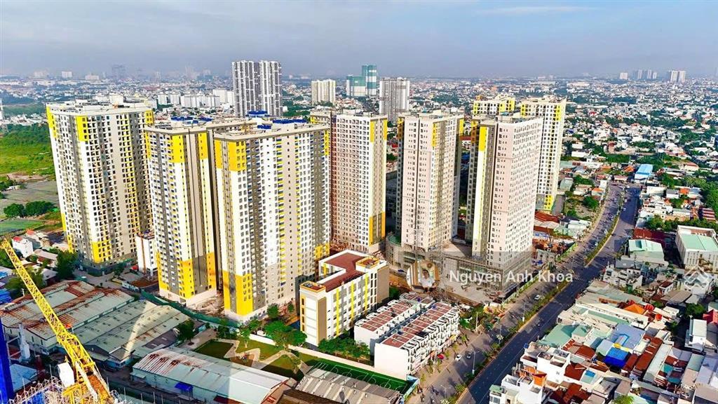 Chủ rao bán lô đất hiếm sát chung cư bcons hoàng nam