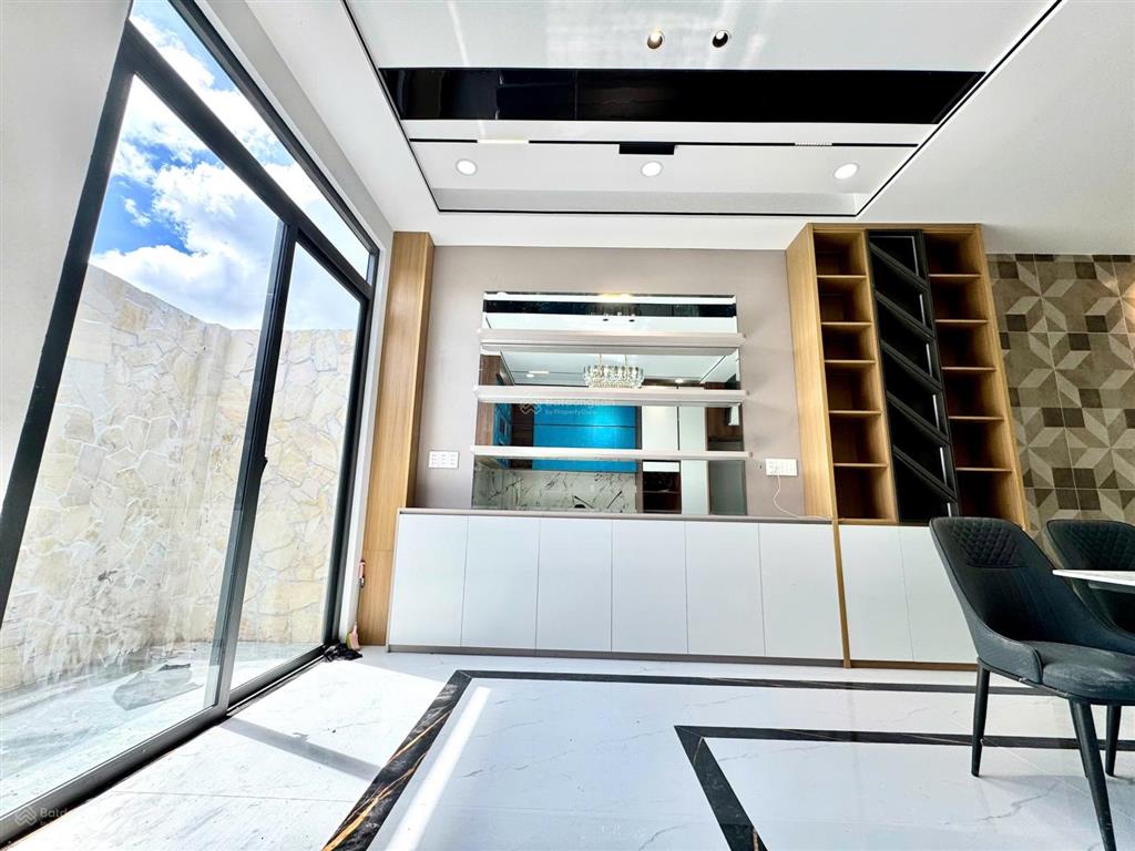 Bán nhà mới đẹp đầy đủ nội thất kdc the sol city, xã phước lý