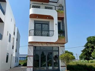 Bán nhà mới đẹp khu the sol city, xã phước lý