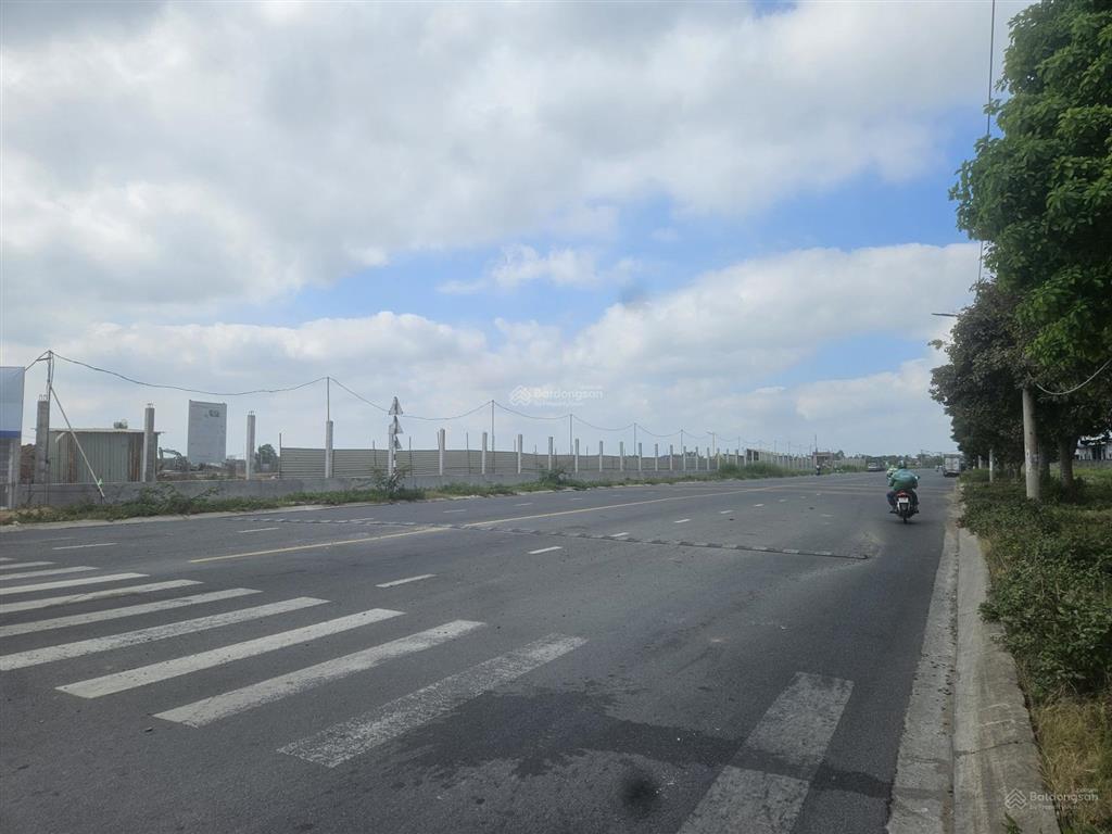 Cần bán gấp đất 2 mặt tiền đường số 1, khu tái định cư hải sơn, ngay chợ hưng long