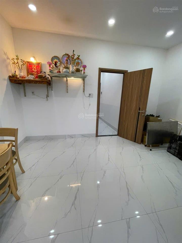 Bán nhà góc 2 mặt tiền kdc the sol city 4,550 tỷ
