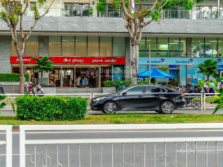 Căn mới nhất shophouse mua trực tiếp chủ đầu tư. nhiều căn vị trí đẹp, có sẵn hợp đồng thuê