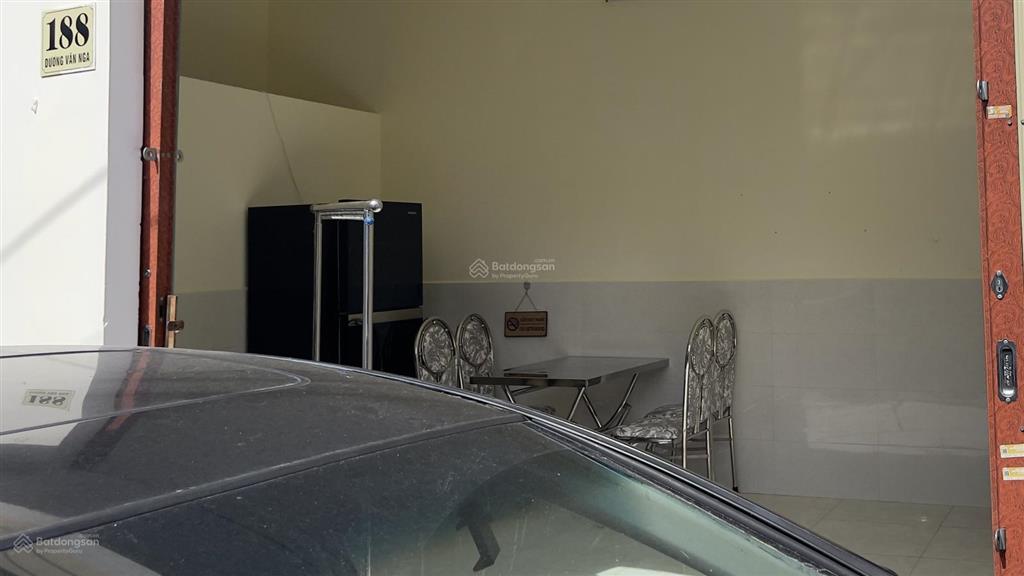 Cho thuê nhà nguyên căn tại 188 dương vân nga, phường vĩnh hải, tp nha trang, gần bờ biển hòn chồng