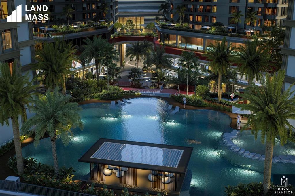 Chuyển nhượng căn dinh thự 2 mặt tiền royal mansion  ngã 6 bắc giang