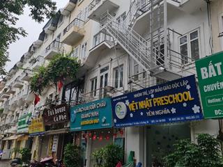 Liền kề đô nghĩa view hồ cây đàn  đường 30m (vỉa hè 10m) hoàn thiện thang máy  giá 22 tỷ