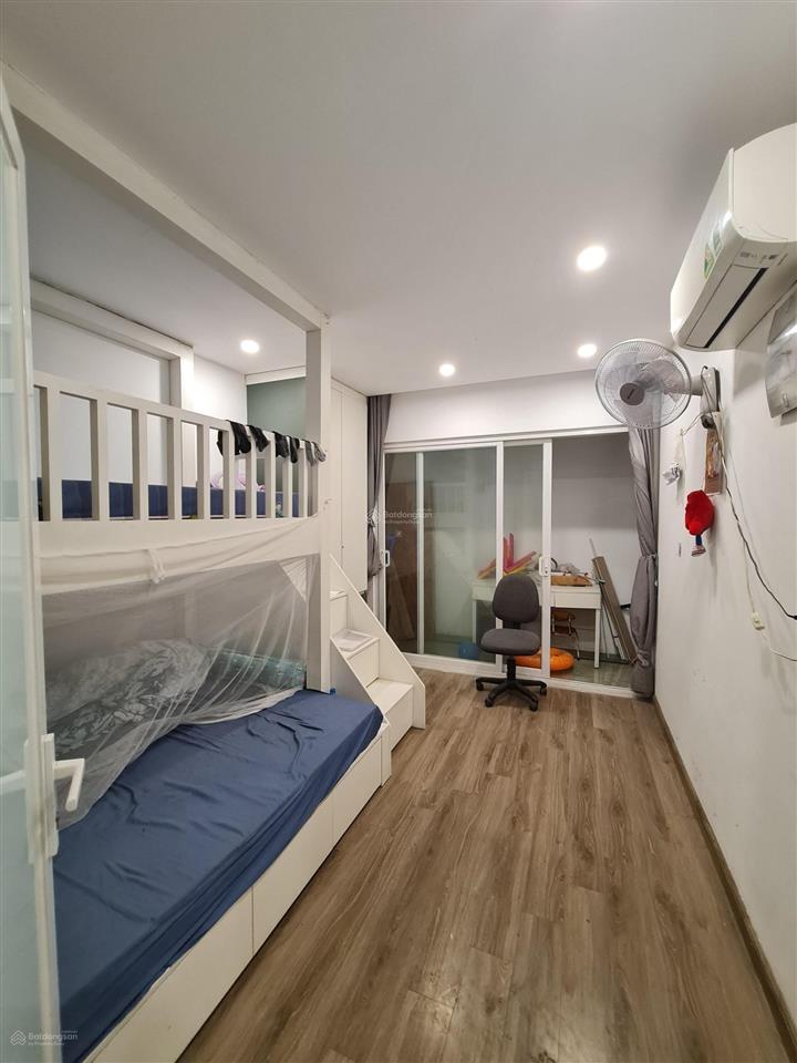 Liền kề đô nghĩa view hồ cây đàn  đường 30m (vỉa hè 10m) hoàn thiện thang máy  giá 21,8 tỷ