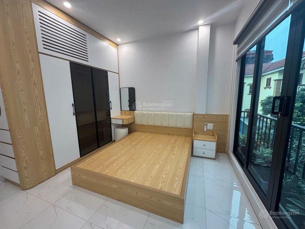 Hiếm! trung tâm ngọc lâm, nhà đẹp, diện tích lên tới 67m2, chưa đến 10 đồng