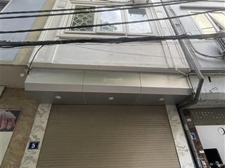 Hiếm! nhà bồ đề, ngay trung tâm, gần hồ, ngõ nông, rộng, ô tô đến cửa