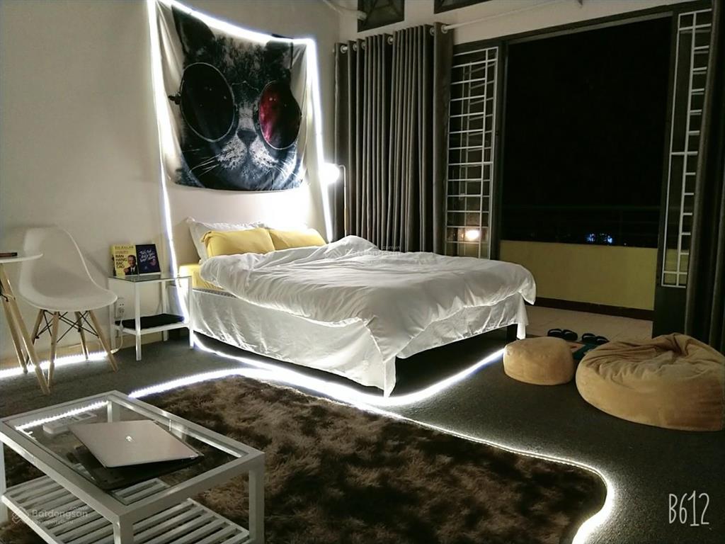Phòng studio full nội thất cực xinh  sát sân bay tsn