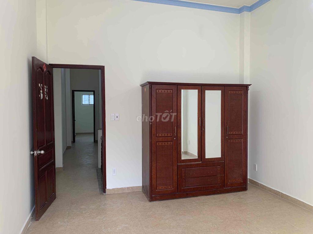 Cho thuê nhà nguyên căn hẻm xe hơi thông
