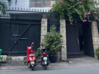 Cho thuê mặt bằng nhà ngang 7mx7m, giải phóng , tân bình, chỉ nhỉnh 10tr..