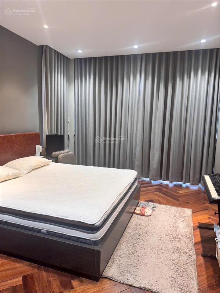 Bán biệt thự trung sơn góc 2mt | 10x20m | hầm 3 lầu nội thất cao cấp giá mềm