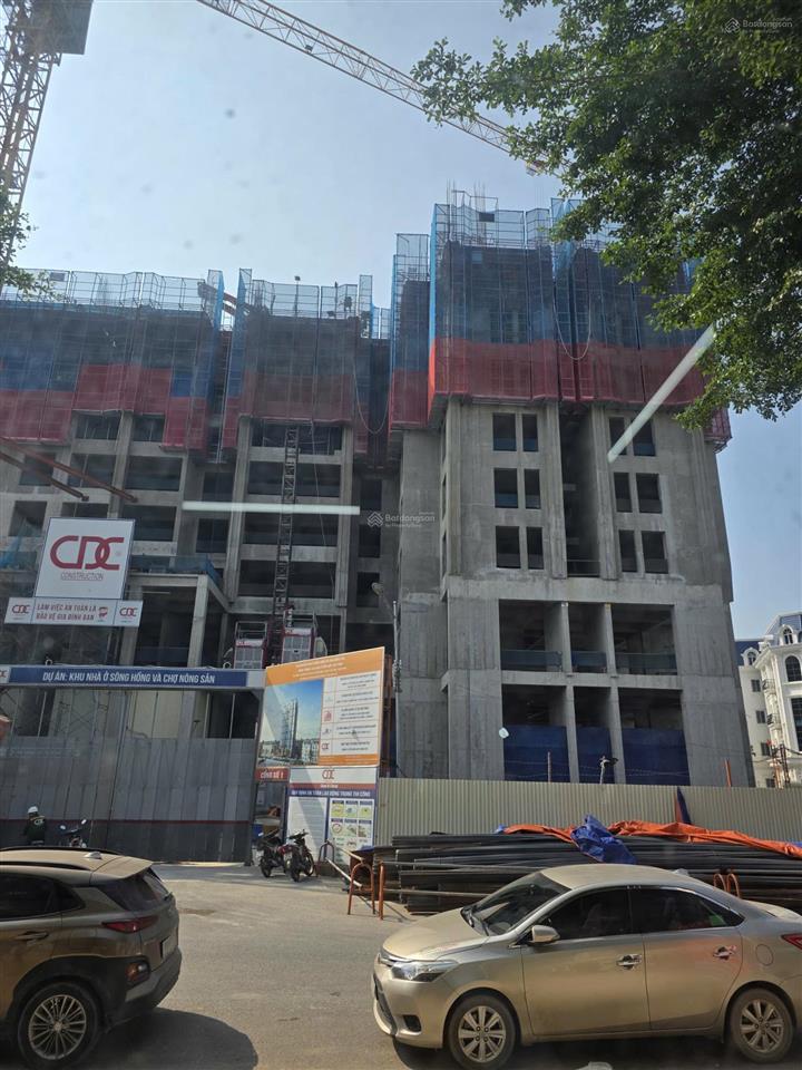 Tôi cần bán căn góc 2pn 60m2 tầng 9 view thoáng đẹp, chung cư sông hồng diamond city hưng yên