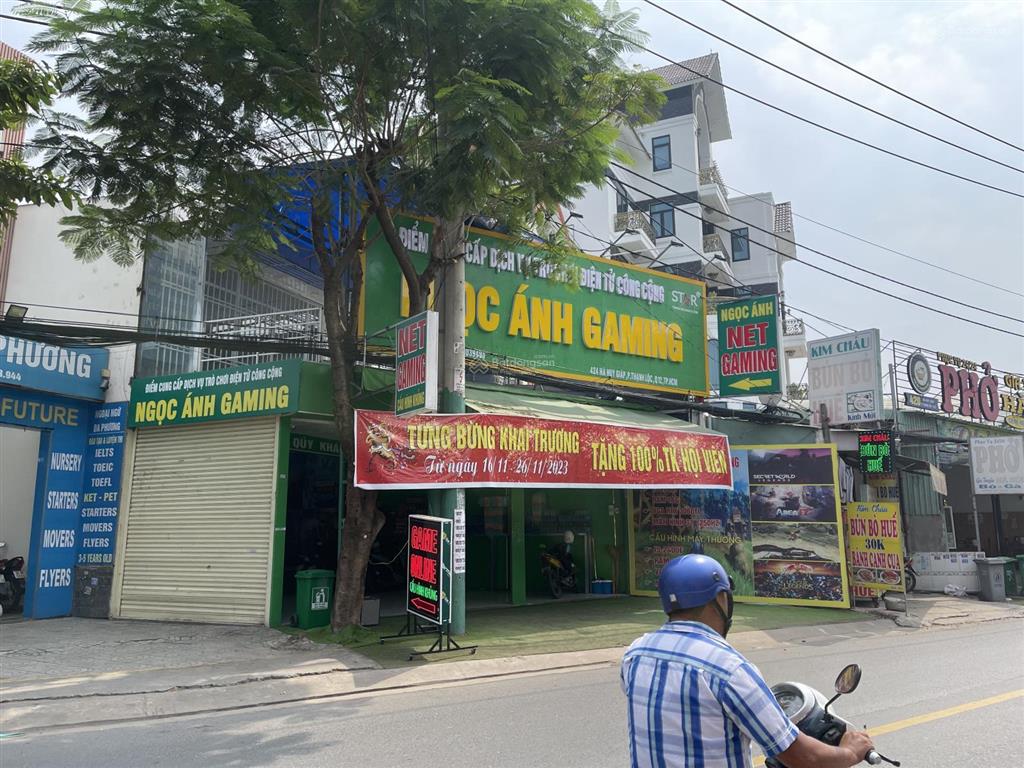 Cho thuê nhà mặt phố tại 424 hà huy giáp, 30 triệu vnd, dt 8*30, 1 trệt 1 lầu