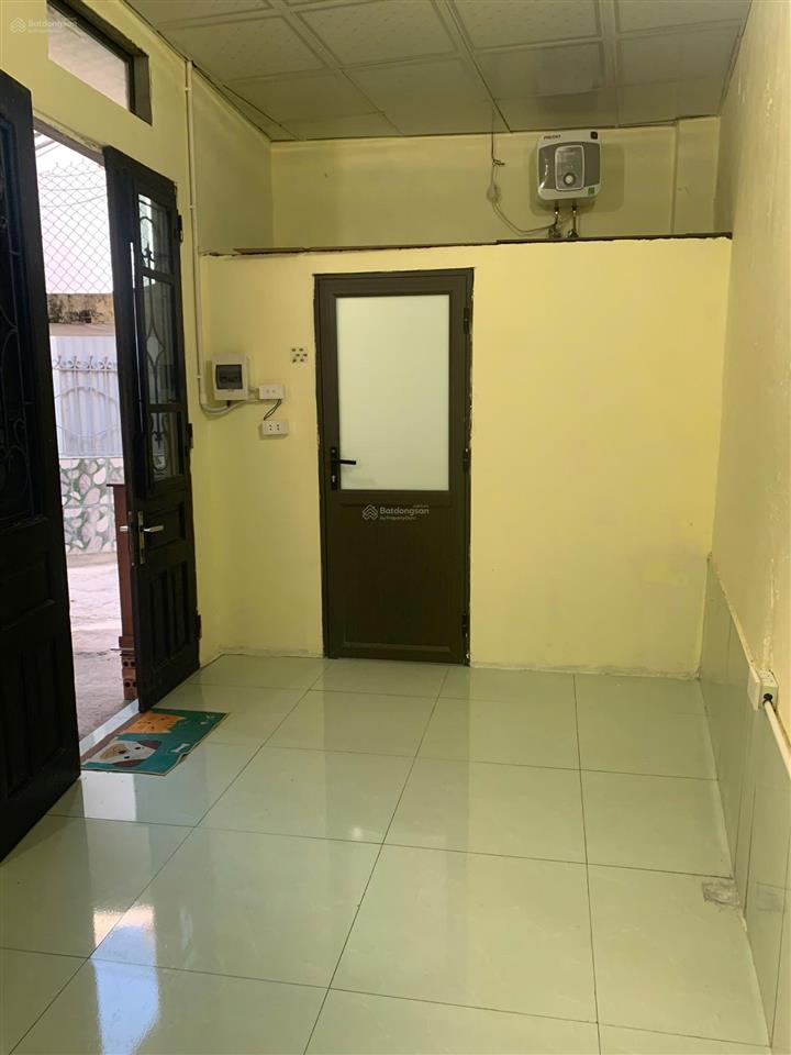 Cho thuê phòng trọ khép kín 30m2 cổng riêng, mới sửa đẹp đường khuyến lương, yên sở, hoàng mai