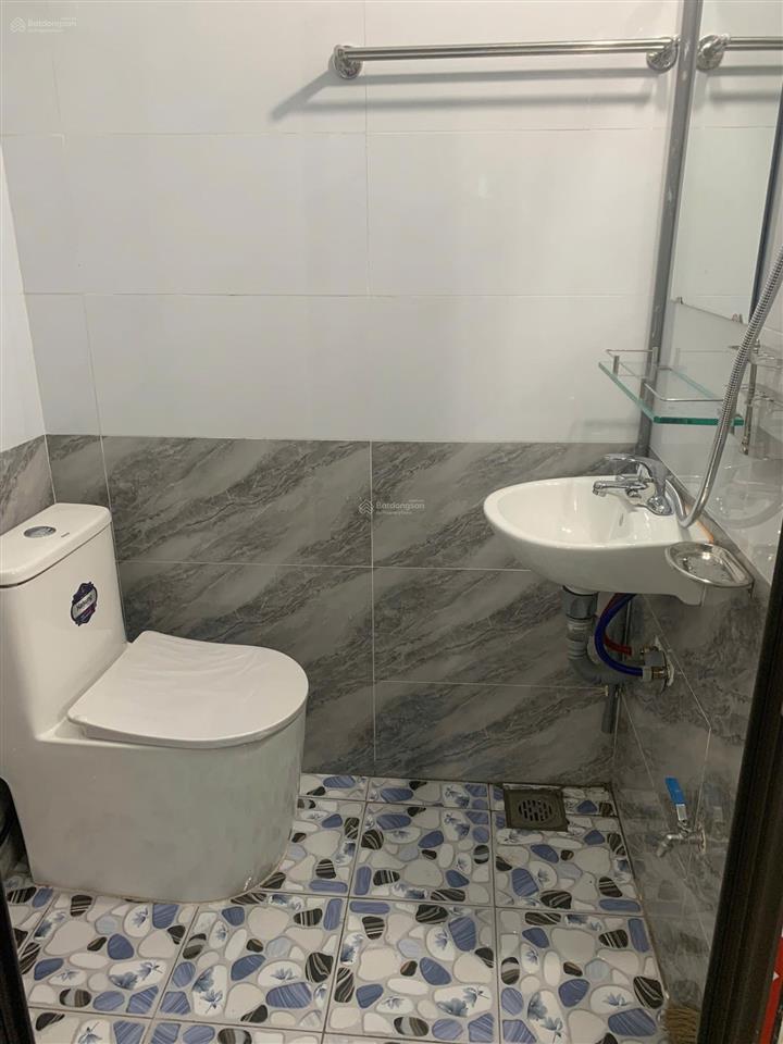 Cho thuê phòng trọ khép kín 30m2 cổng riêng, mới sửa đẹp đường khuyến lương, yên sở, hoàng mai