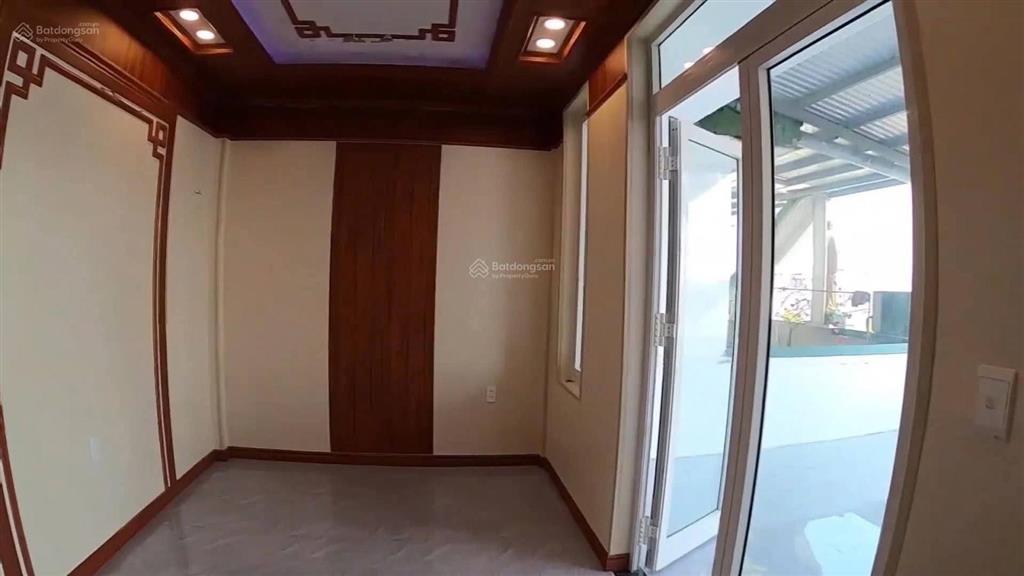 Bán nhà phố 4 tầng 105m2 phường mỹ thượng trung tâm thành phố huế 4, x tỷ