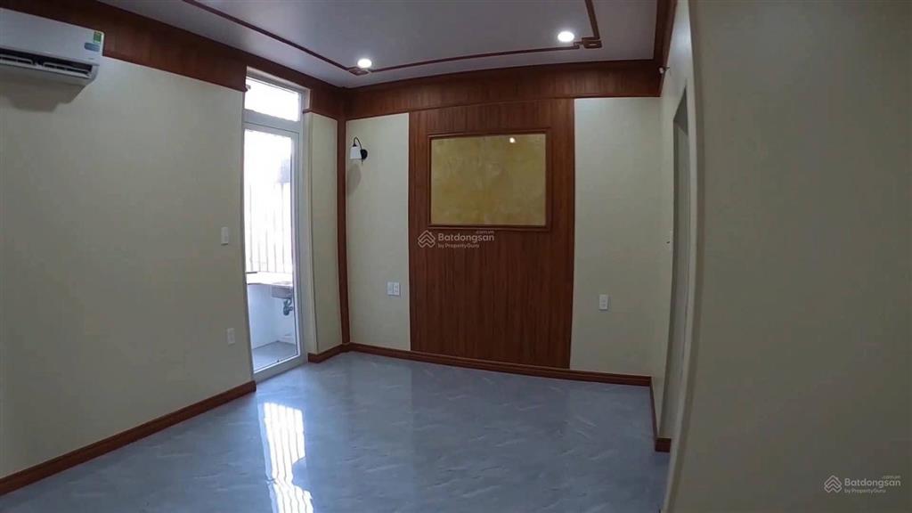 Bán nhà phố 4 tầng 105m2 phường mỹ thượng trung tâm thành phố huế 4, x tỷ