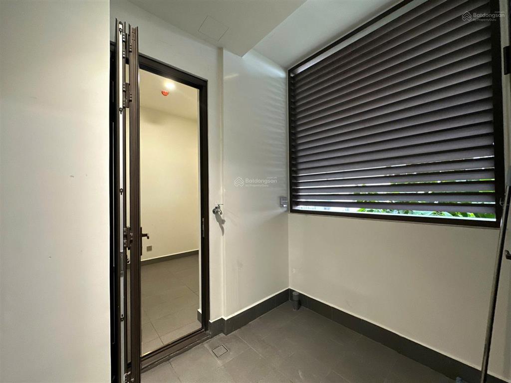 Cập nhật 2 căn giá tốt nhất define hiện tại, 3pn 220m2 giá 35 tỷ, 4pn 325m2 giá 43 tỷ 132tr/m