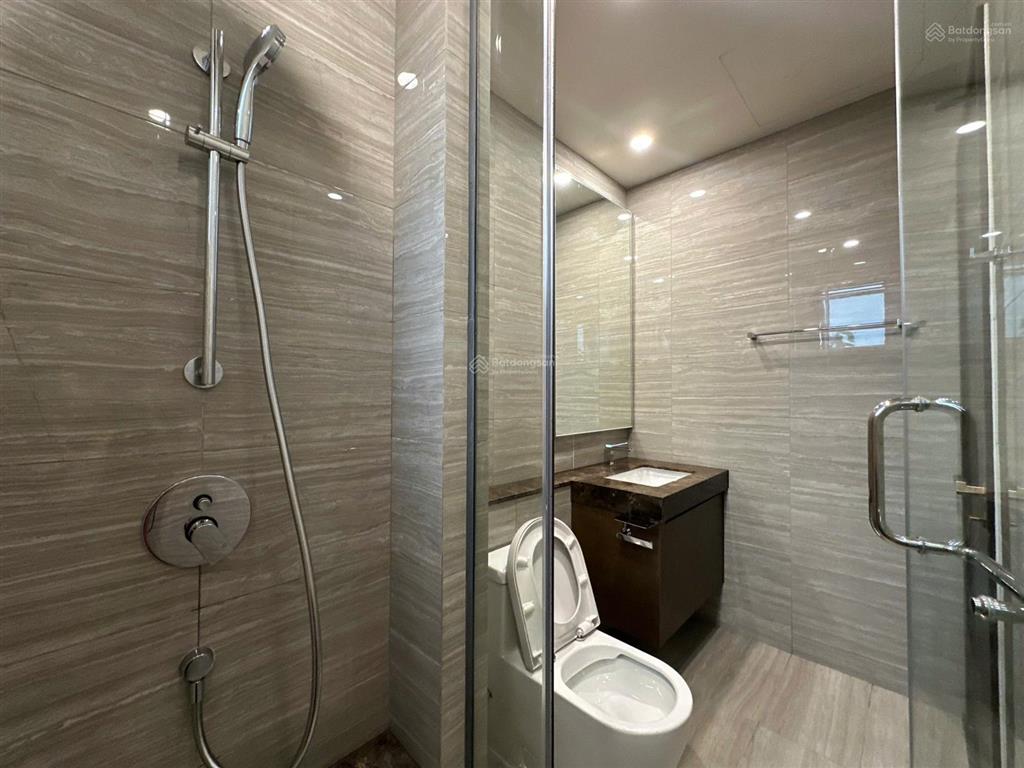 Cập nhật 2 căn giá tốt nhất define hiện tại, 3pn 220m2 giá 35 tỷ, 4pn 325m2 giá 43 tỷ 132tr/m