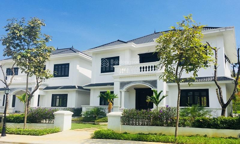 Em bán 01 lô đất biệt thự đẹp, rẻ nhất dự án diện tích 300m2, giá đầu tư, chỉ 13tr/m2