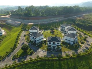 Em bán 01 lô đất biệt thự đẹp, rẻ nhất dự án diện tích 300m2, giá đầu tư, chỉ 13tr/m2
