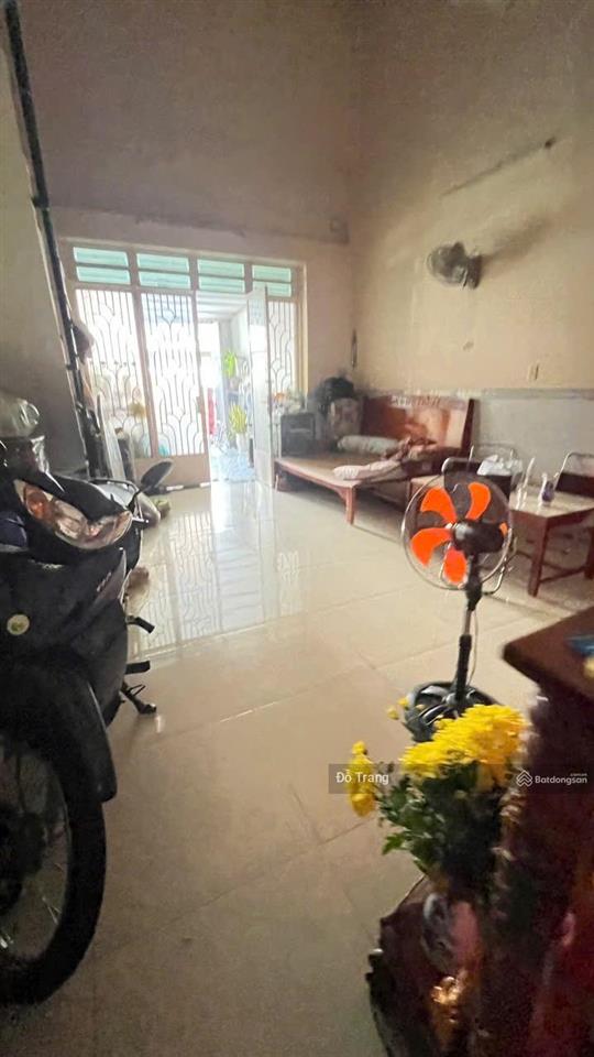 Tôi chính chủ cần bán nhà 2 mặt tiền kinh doanh buôn bán