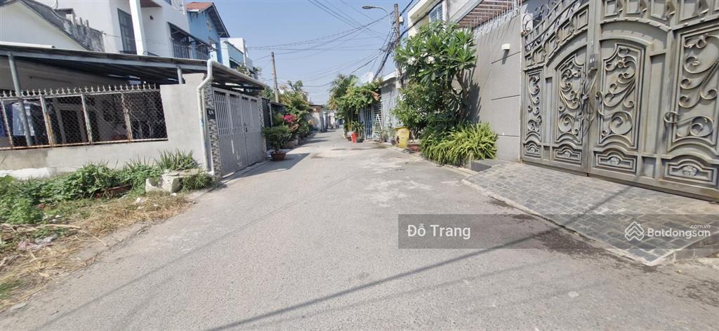 Nhà mặt tiền thạnh lộc 51  siêu hời