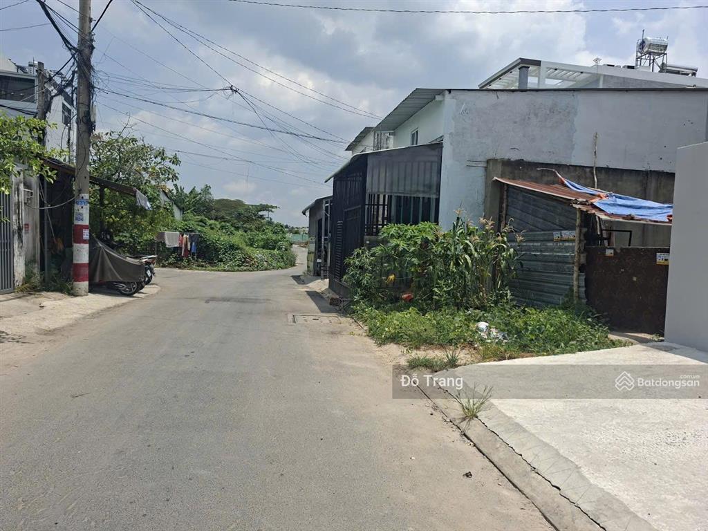 Mặt tiền thạnh xuân 46 sát hà huy giáp 5x28m