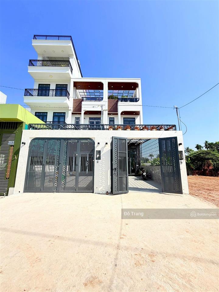 Nhà mới hà huy giáp  view mặt sông siêu đẹp  shr