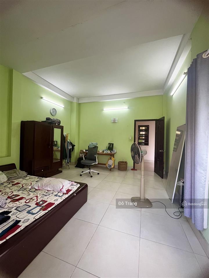 Giảm mạnh gần 2 tỷ! bán nhà ngay trong lòng chợ căn cứ! 6.2x19m