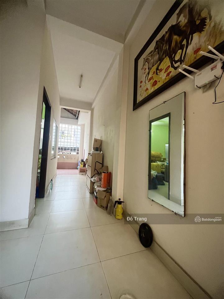 Giảm mạnh gần 2 tỷ! bán nhà ngay trong lòng chợ căn cứ! 6.2x19m