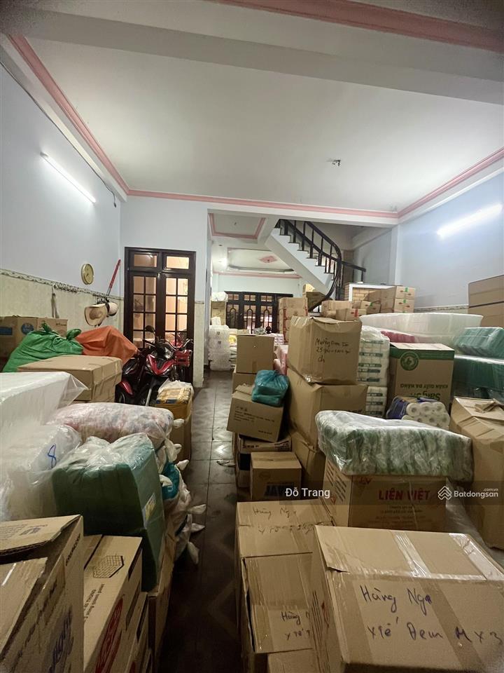 Giảm mạnh gần 2 tỷ! bán nhà ngay trong lòng chợ căn cứ! 6.2x19m