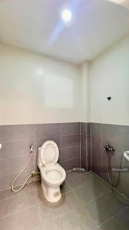Nhà 5 lầu, 6 phòng ngủ! đường thạnh lộc 44  đường nhựa 11m