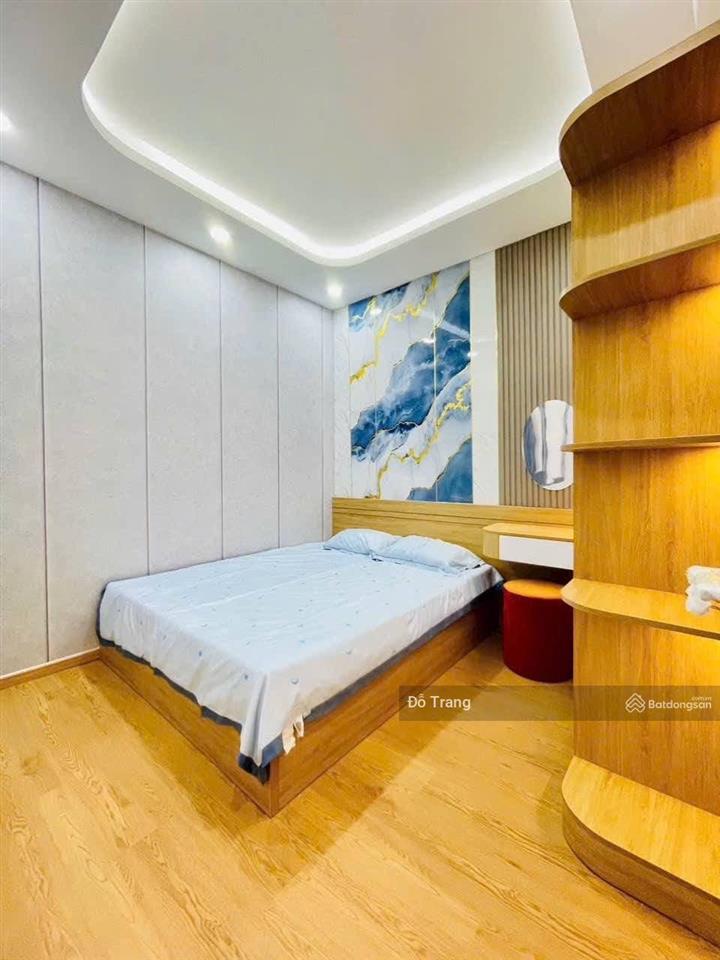 Nhà đẹp gần chợ đường  gồm 3pn  đường thông