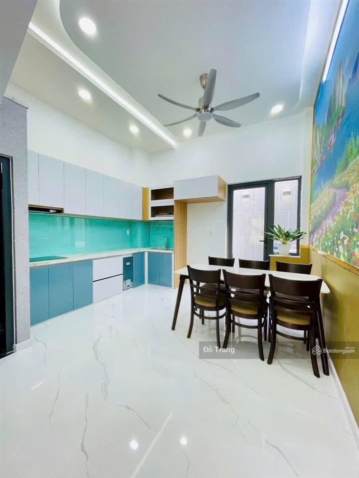 Nhà đẹp gần chợ đường  gồm 3pn  đường thông
