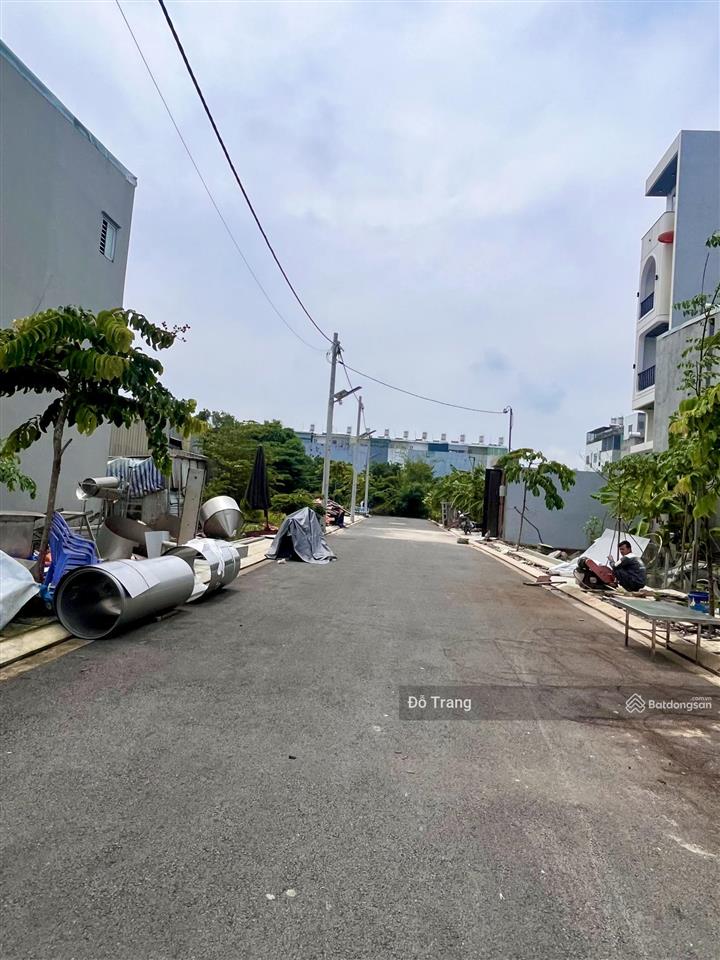 Ngộp quá! xả đất thạnh xuân 25  đường 7m  106 m2 thổ cư