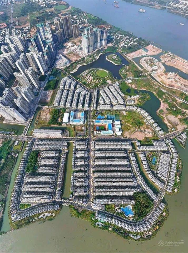 Ra nhanh! nhà phố 5,5 tầng, giá 18 tỷ, 126m2 vinhomes grand park, sổ hồng, đường thông