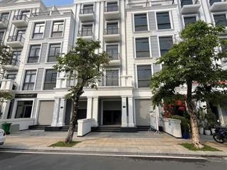 Hot! nhà phố view sông, giá 19,5 tỷ, 126m2 vinhomes grand park, sổ hồng, đường thông