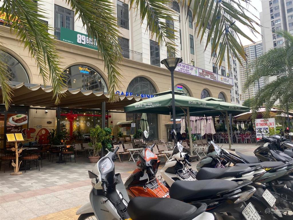 Shophouse thương mại 6 tầng, vinhomes grand park, giá chỉ từ 15,2 tỷ, sẵn hđ thuê 7%/năm, view hồ