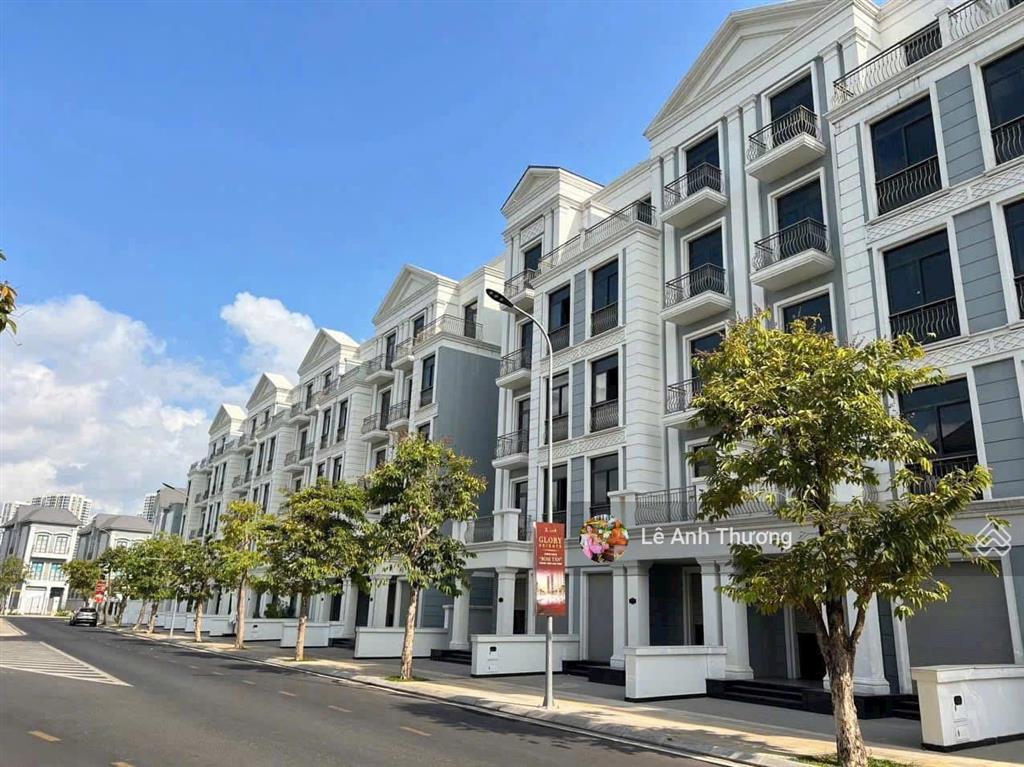 Nhà phố 6 tầng giá tốt t9.2026 vinhomes grand park, 13,4 tỷ. sổ hồng sẵn két. sẵn công chứng ngay
