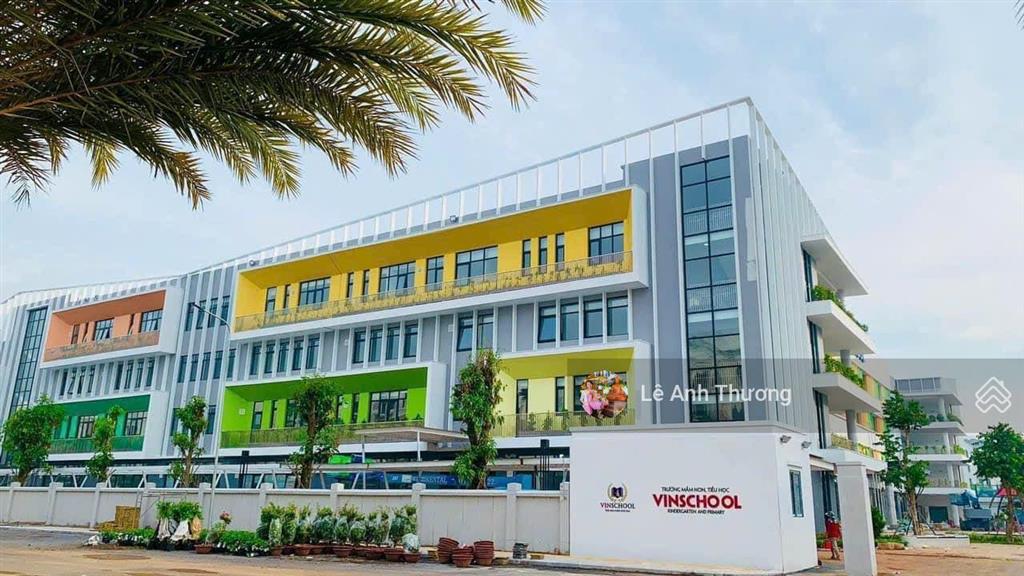 Bán nhanh cực phẩm biệt thự góc đối diện trường học vinschool vinhomes grand park, 274,8m2, sẵn sổ