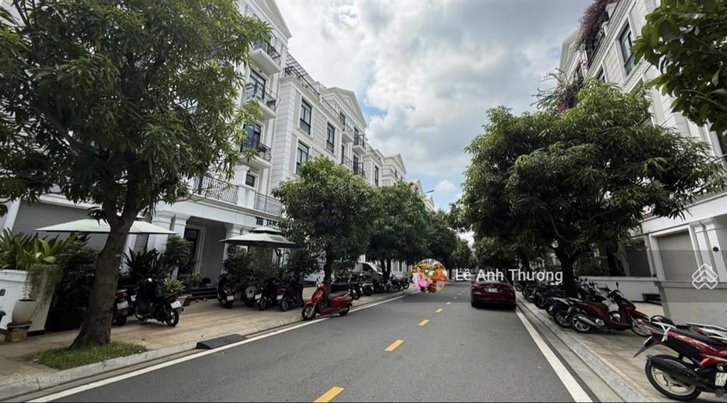 Ngộp bank cần bán gấp căn 144m2 vinhomes grand park, sổ sẵn. giá tốt có 1 0 2. tháng 8/2026