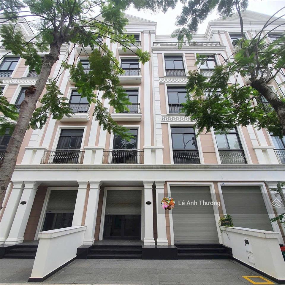 Bán nhanh nhà phố 126m2 vinhomes grand park quận 9, đường thông, sổ sẵn công chứng, 19,5 tỷ t8.2026