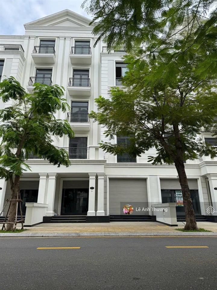 Kẹt tiền ra nhanh nhà phố 84m2 vinhomes grand park, manhattan, đường thông, sổ rồi