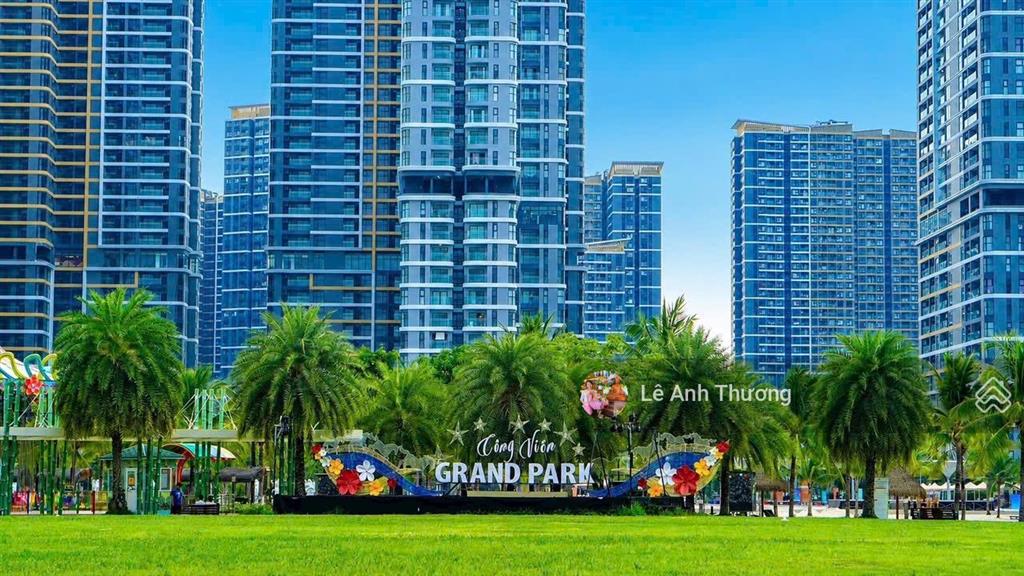 Kẹt tiền ra nhanh nhà phố 84m2 vinhomes grand park, manhattan, đường thông, sổ rồi